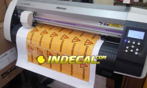in decal bảng hiệu, hộp đèn, băng rôn giá rẻ, nhanh, đẹp