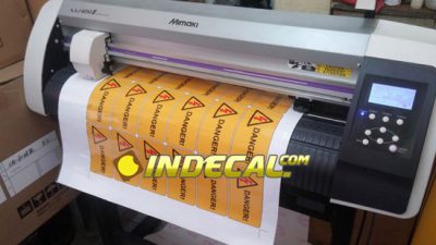 in decal bảng hiệu, hộp đèn, băng rôn giá rẻ, nhanh, đẹp