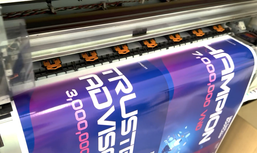 In decal tại Thế Giới Decal