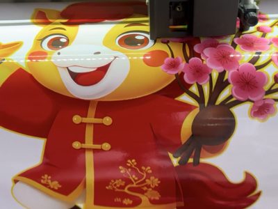 in decal dán theo yêu cầu giá rẻ, lấy liền, ít cũng in