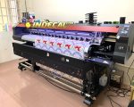 in decal khổ lớn 1m2-1m6 kèm cắt bế tách nền nhanh, giá rẻ
