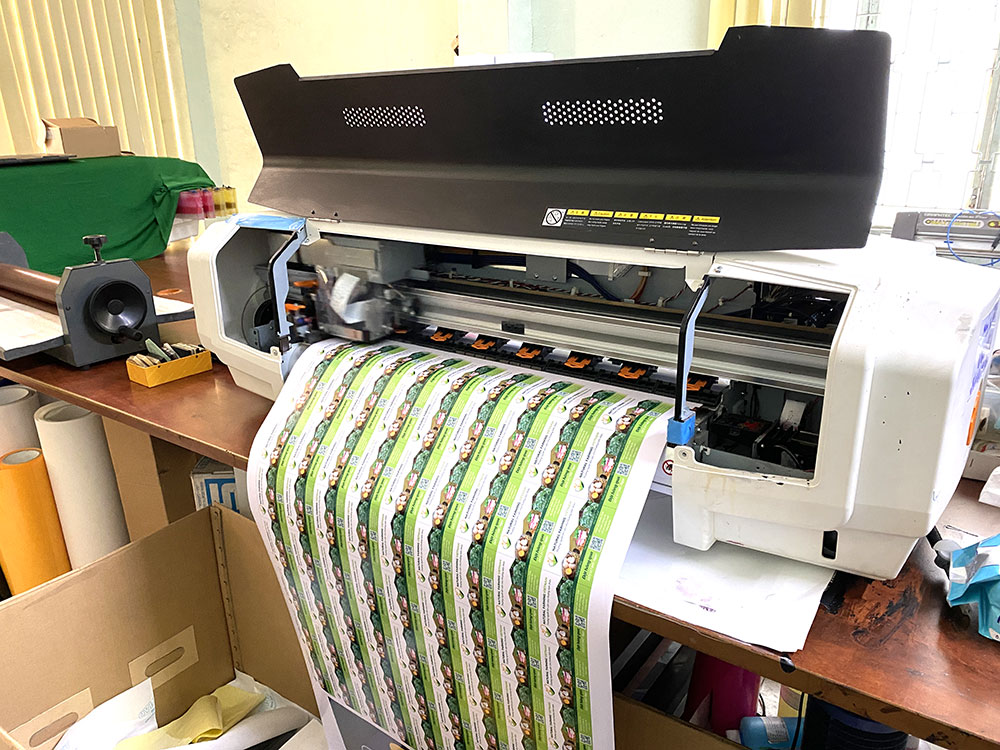 In decal nhanh, lấy liền, giá rẻ tại Thế Giới Decal