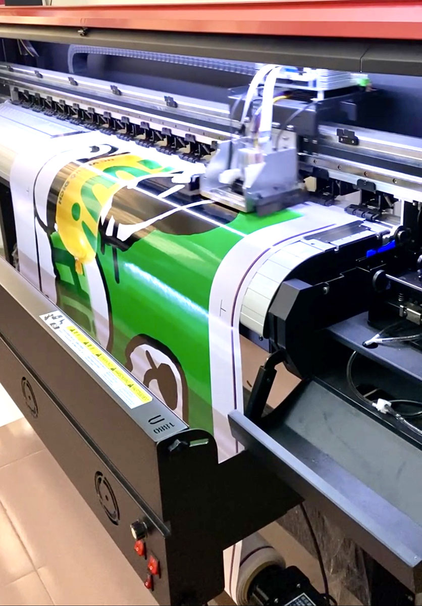 In decal khổ lớn lấy nhanh tại TP.HCM